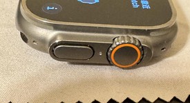 Good
													Apple Watch Ultra 49mm - Unlocked, Titanium, A2622, photo 5 of 7