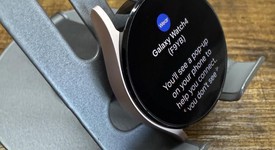 Good
													Samsung Galaxy Watch4 - Unlocked, Gold, 40mm, photo 4 of 5
