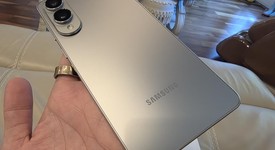Mint
													Samsung Galaxy S25 Edge - Unlocked, Silver, 512 GB, 12 GB, SM-S937U1, photo 3 of 9