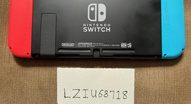 Good
													Nintendo Switch - Red & Blue, 32 GB, Mario Red & Blue Edition, photo 4 of 7
