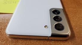 Good
													Samsung Galaxy S21 5G - Unlocked, White, 128 GB, 8 GB, SM-G991U1, photo 2 of 9