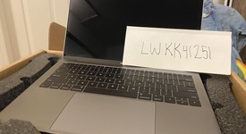 Mint
													MacBook Pro 2016 (No Touch Bar) - 13" - Gray, 512 GB, 16 GB, photo 4 of 9