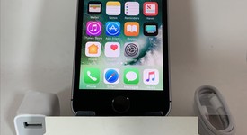 Good
													Apple iPhone SE 1st Gen 2016 - Unlocked, Grey, 16 GB, A1662, photo 1 of 9