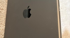 Good
													Apple iPad 8th Gen - Wi-Fi, Gray, 32 GB, A2270, photo 5 of 7