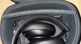 Used
													Beats Studio Pro - Black, photo 2 of 9