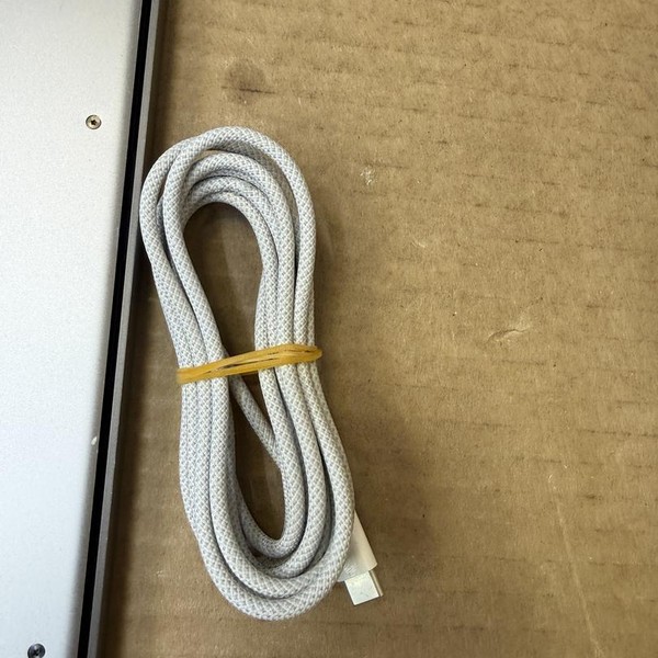 MacBook Pro Late 2023 (M3) - 14 inch - 512 GB, Silver, 8 GB, Apple M3, 10-core GPU