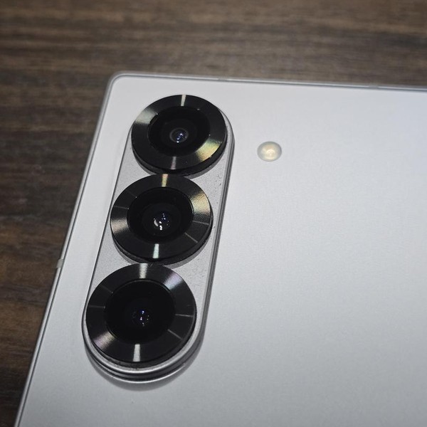 Samsung Galaxy Z Fold6 - Unlocked, 512 GB, Silver, 12 GB, SM-F956U1