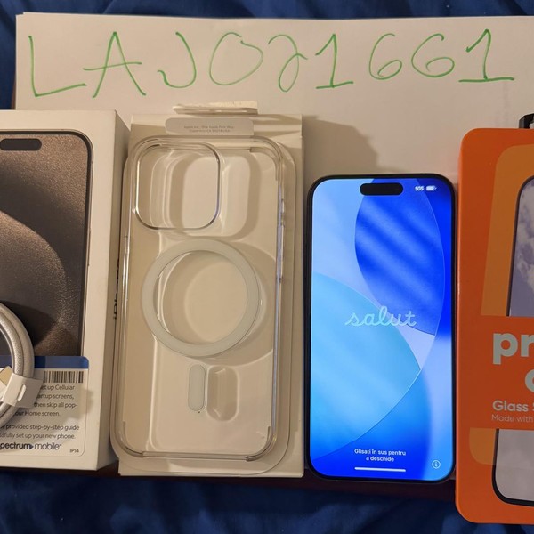 Apple iPhone 15 Pro - Spectrum, 128 GB, Natural, A2848