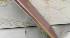 Good
													Apple iPhone 7 Plus - Unlocked, Gold, 32 GB, A1661, photo 2 of 8