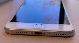Good
													Apple iPhone 8 Plus - Verizon, Silver, 256 GB, A1864, photo 5 of 12