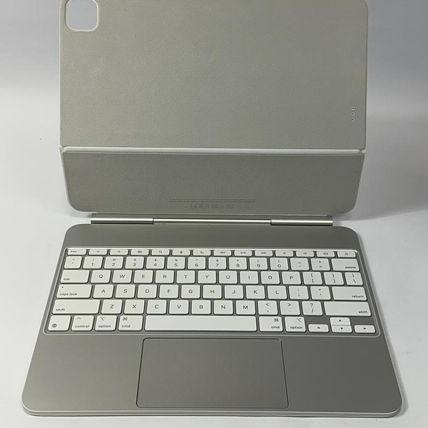 Apple Magic Keyboard for iPad Pro - White