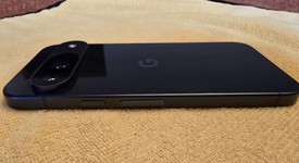 Good
													Google Pixel 9 - Unlocked, Obsidian, 128 GB, 12 GB, G2YBB, photo 5 of 12
