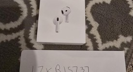 New
													Apple AirPods 4th Gen - Active Noise Cancellation, photo 1 of 4