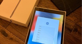 Mint
													Apple iPad 8th Gen - Wi-Fi, Gray, 32 GB, A2270, photo 2 of 7