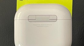 Used
													Apple AirPods 4th Gen - Active Noise Cancellation, photo 3 of 5