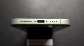 Good
													Apple iPhone 15 Plus - Unlocked, Green, 256 GB, A2847, photo 5 of 11