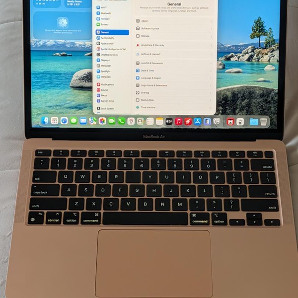MacBook Air 2020 - 13 inch - 512 GB, Gold, 8 GB, Apple M1