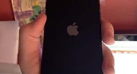 Good
													Apple iPhone SE 3rd Gen 2022 - Unlocked, Midnight, 64 GB, A2595, photo 2 of 6