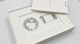 Mint
													Apple iPad 11th Gen - Unlocked, Yellow, 256 GB, A3355, photo 2 of 7