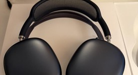 Used
													Apple AirPods Max USB-C - Midnight, photo 3 of 9