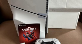 Mint
													PlayStation 5 Slim Standard Edition (2023) - White, 1 TB, photo 3 of 5