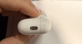 Used
													Apple AirPods Pro 2 - USB-C, photo 4 of 8