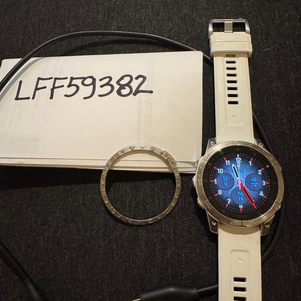 Garmin epix Gen 2 - White, Sapphire