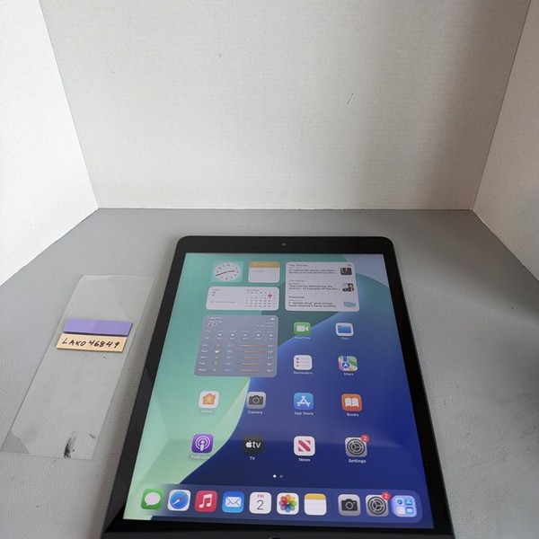 Apple iPad (9th Gen) - Unlocked, 256 GB, Gray, A2603