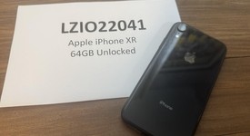 Good
													Apple iPhone Xr - Unlocked, Black, 64 GB, A1984, photo 4 of 4