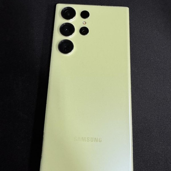 Samsung Galaxy S23 Ultra - Unlocked, 256 GB, Lime Green, 8 GB, SM-S918U1