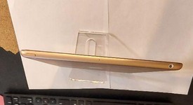 Good
													Apple iPad 8th Gen - Wi-Fi, Gold, 128 GB, A2270, photo 2 of 4