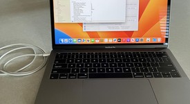 Good
													MacBook Pro 2017 (No Touch Bar) - 13" - I5, Gray, 256 GB, 8 GB, photo 5 of 16