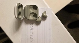 Used
													Samsung Galaxy Buds2 - Olive, SM-R177, photo 6 of 6