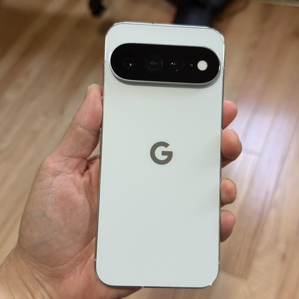 Google Pixel 11 Pro XL - Unlocked, 256 GB, Fog, 12 GB, GBC0H