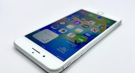 Good
													Apple iPhone 8 Plus - Unlocked, Silver, 64 GB, A1864, photo 4 of 5