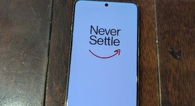 Mint
													OnePlus 13 - Unlocked, Arctic Dawn, 512 GB, 16 GB, photo 2 of 15