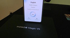 Mint
													Honor Magic V5 - Unlocked Non-US, White, 512 GB, 16 GB, photo 2 of 12