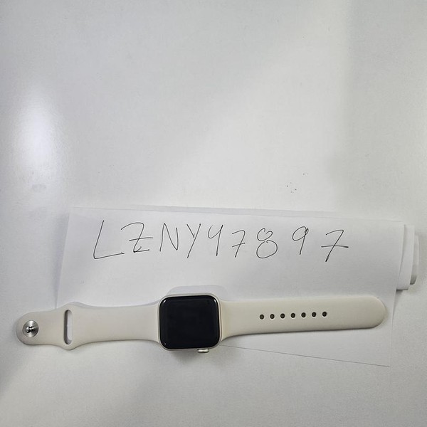 Apple Watch SE 3rd Gen 40mm - Starlight, A3324 - GPS
