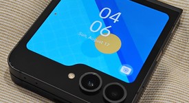 Good
													Samsung Galaxy Z Flip6 - Unlocked, Black, 256 GB, 12 GB, SM-F741U1, photo 3 of 14