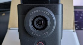 Mint
													Canon PowerShot V10 - Black, photo 2 of 4