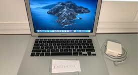 Good
													MacBook Air 2017 - 13" - I5, Silver, 256 GB, 8 GB, photo 2 of 11