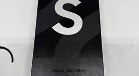 New
													Samsung Galaxy S22 Ultra - Verizon, White, 256 GB, 12 GB, SM-S908U, photo 2 of 4