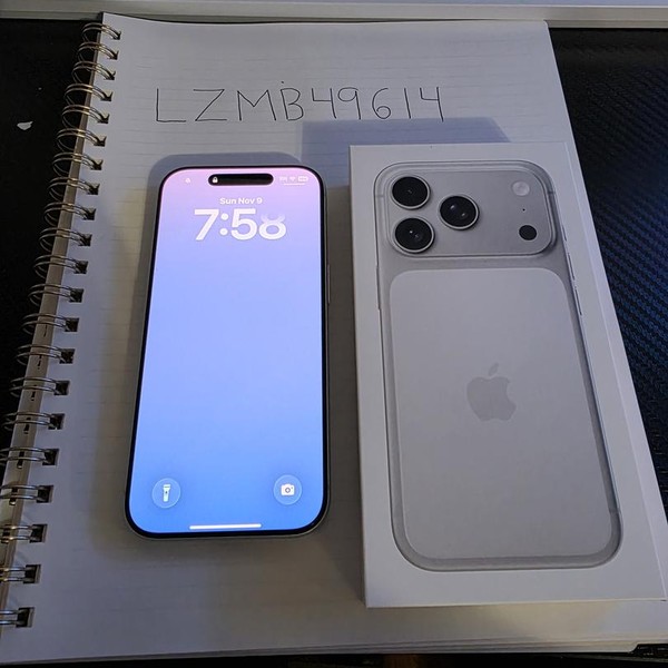 Apple iPhone 17 Pro - Unlocked, 256 GB, Silver, A3256