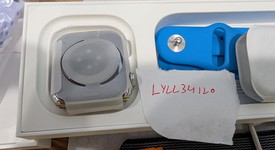 Mint
													Apple Watch Series 9 45mm - Unlocked, Silver, A2984 - Cellular, Stainless, photo 3 of 7