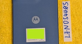 Mint
													Moto G 5G (2025) - Unlocked, Blue, 64 GB, photo 4 of 9