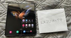 Good
													Samsung Galaxy Z Fold4 5G - AT&T, Gray, 512 GB, 12 GB, SM-F936U, photo 1 of 8