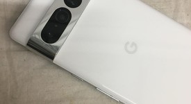 Good
													Google Pixel 7 Pro - Unlocked, Snow, 128 GB, 12 GB, GE2AE, photo 2 of 7