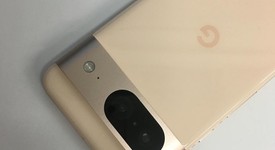 Good
													Google Pixel 8 - Unlocked, Rose, 128 GB, 8 GB, G9BQD, Sub-6 5G, photo 3 of 7