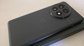 Mint
													OnePlus 13 - Unlocked, Black Eclipse, 512 GB, 16 GB, photo 2 of 13