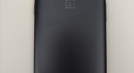 Good
													OnePlus 5 - Unlocked, Black, 128 GB, 8 GB, A5000, photo 3 of 12